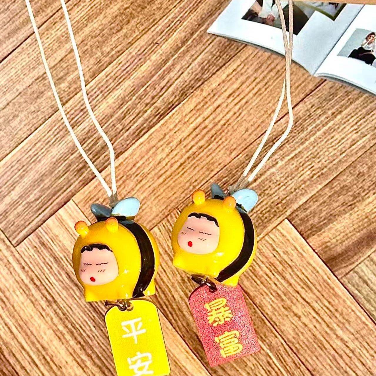 Crayon Shin-chan Bee Cosplay F - Car Accessories Quirky ulasan dan harga